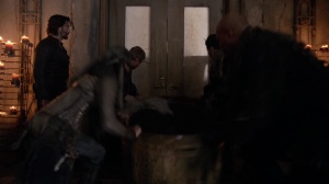 s03e15_09.jpg