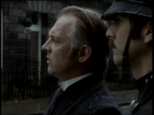 murder_rooms_044.jpg