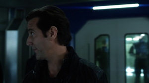 The100_s01e01_02.jpg