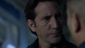 The100_s01e01_31.jpg