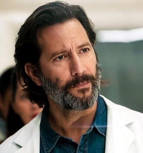 Dr. Jonas Lear .jpg