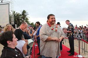 ianatbeachpremiere27.jpg