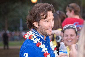 ianatbeachpremiere42.jpg