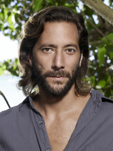 lost_henry_ian_cusick_desmond_hume_dvdbash_302.jpg