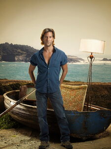 lost_henry_ian_cusick_desmond_hume_dvdbash_341.jpg