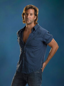 lost_henry_ian_cusick_desmond_hume_dvdbash_388.jpg