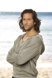 lost_y3_gal_henryiancusick4_lowres_FULL.jpg