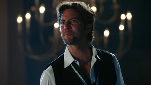 CSI_S13E16_2013 1090.jpg
