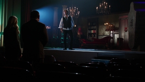CSI_S13E16_2013 1214.jpg