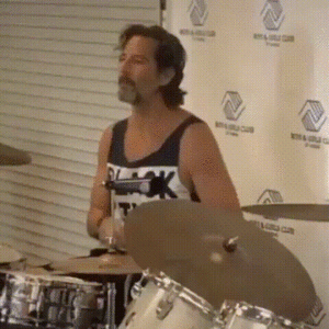 savetweetvid_Eaw8UWJWoAA_BhF.gif