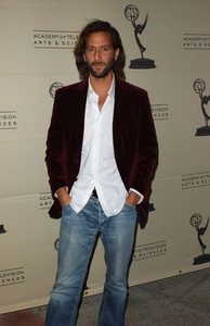 emmy_arrivals_2007_004.jpg
