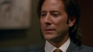 S03E08_105.jpg