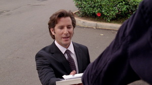 S06E17_002.jpg