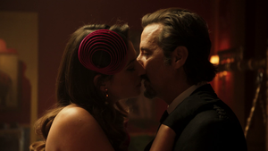 5.12-07 Russ Sofia kiss-33b.png