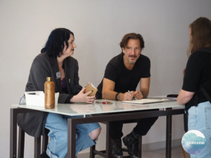 autographes_convention_the_100_grounders_in_paris_dimanche_reunited_events_frconventions88_jpg.png