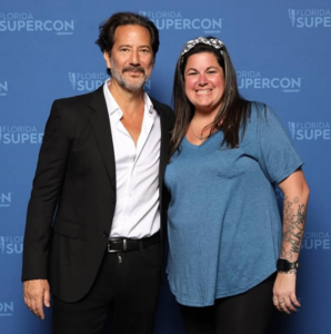 Florida Ian with fans-01.png