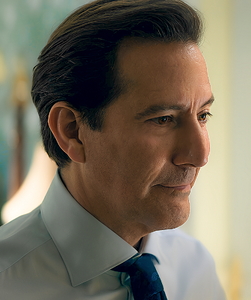 Ian as Nick Barnes Butterfly Tat edit.jpg