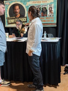 Ian Sci-fi con table-03.jpg