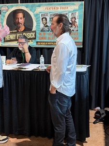 Ian Sci-fi con table-04.jpg