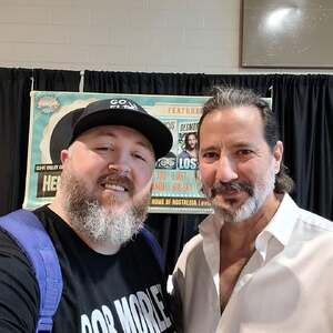 Ian Sci-fi con table-20.jpg