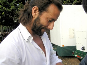 lost-s3-premiere_2006_005.jpg