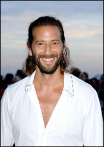 lost-s3-premiere_2006_011.jpg