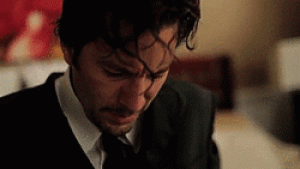 tumblr_mv7e2gqmLG1swjt6no8_250.gif