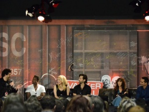 Elizabeth_Mitchell_Walker_Stalker_Con_Lost_Panel_036.JPG