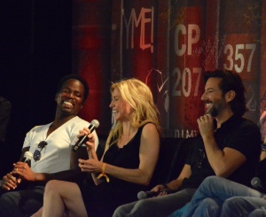 Elizabeth_Mitchell_Walker_Stalker_Con_Lost_Panel_064.jpg